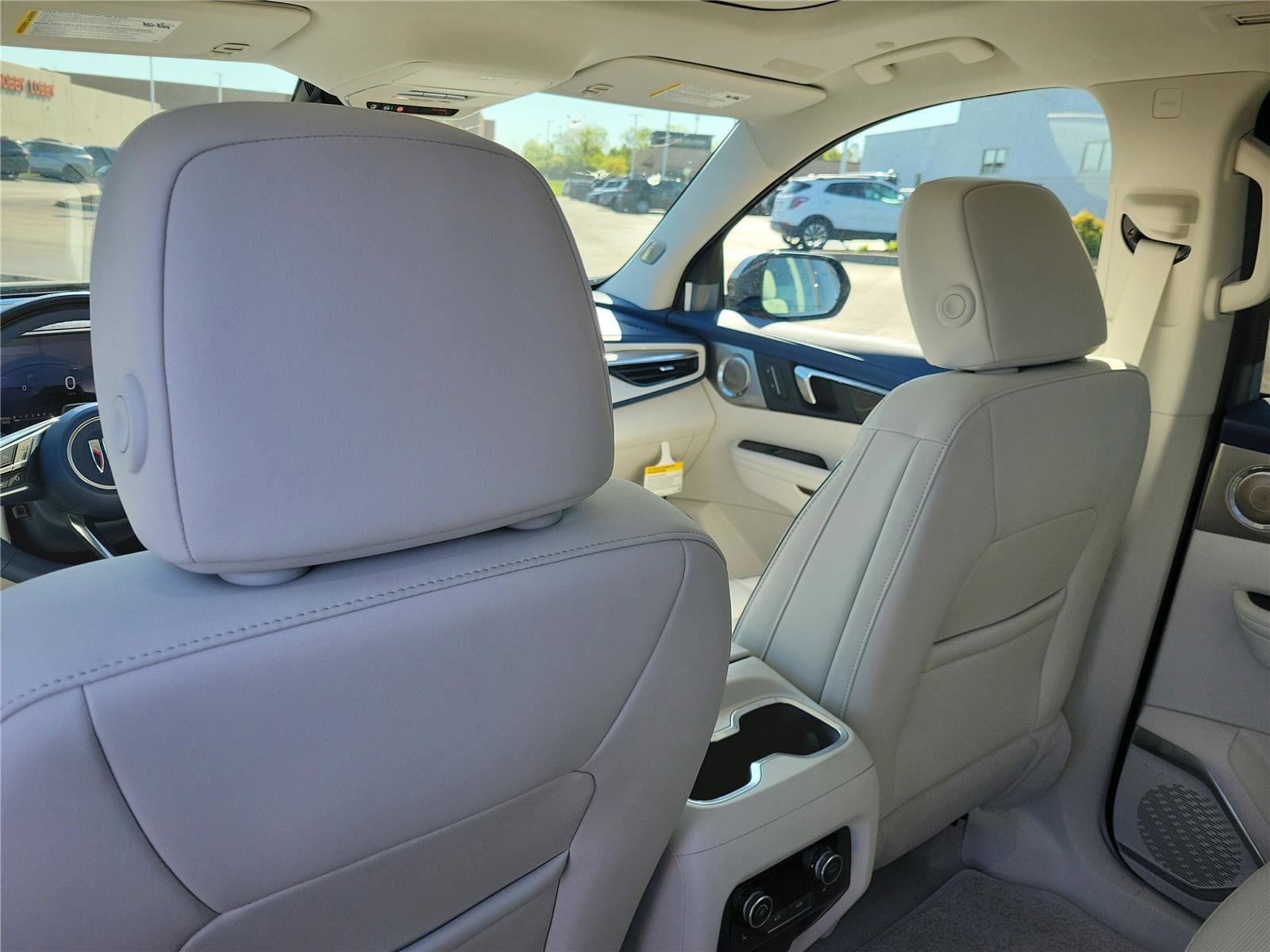 New 2026 Buick Enclave Avenir w/ Super Cruise Package image 16