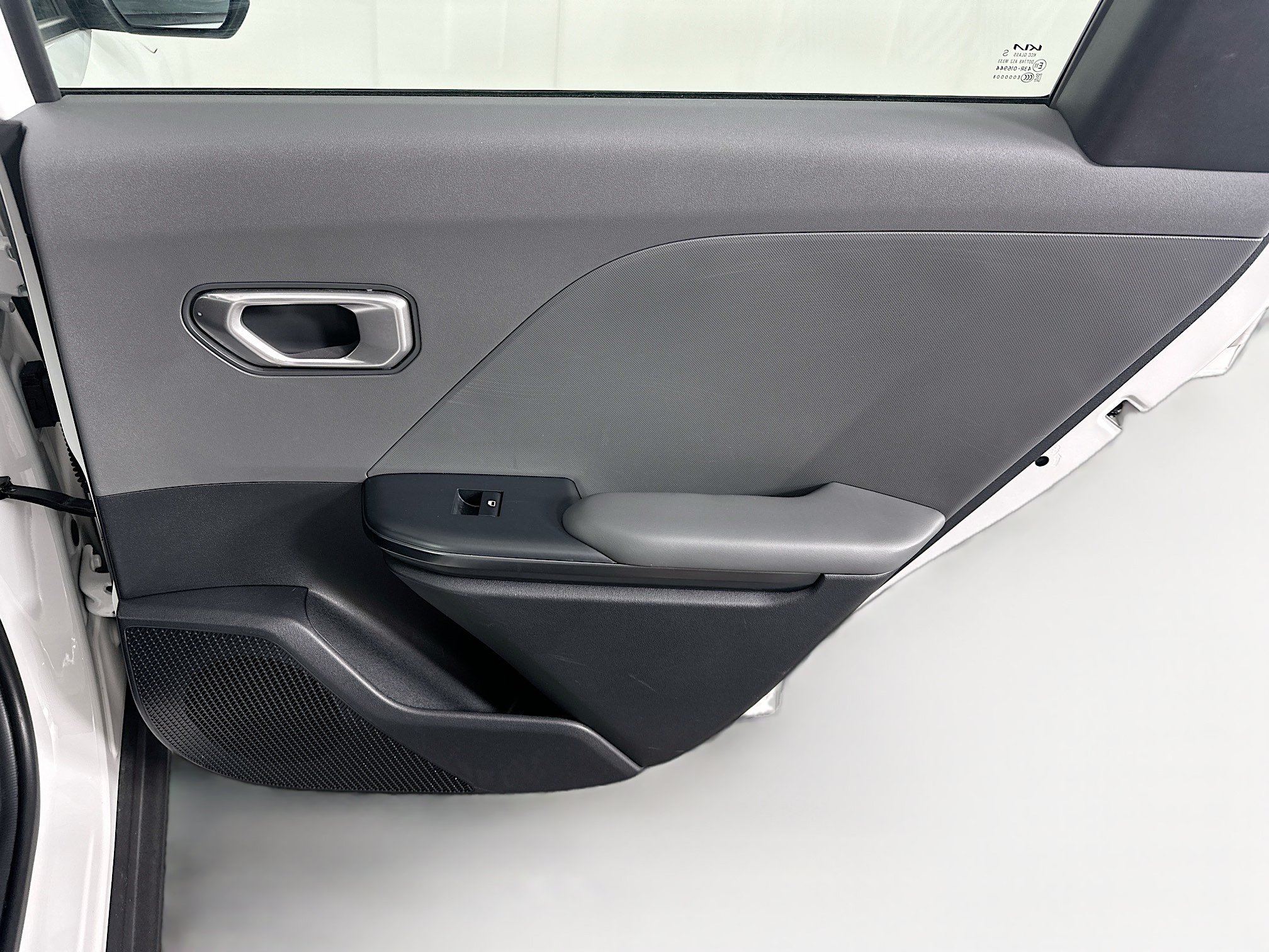 Used 2025 Kia K4 FWD image 28