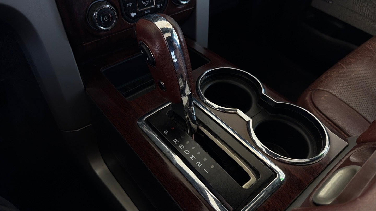 Used 2014 Ford F150 King Ranch w/ King Ranch Luxury Package AWD/4WD image 31