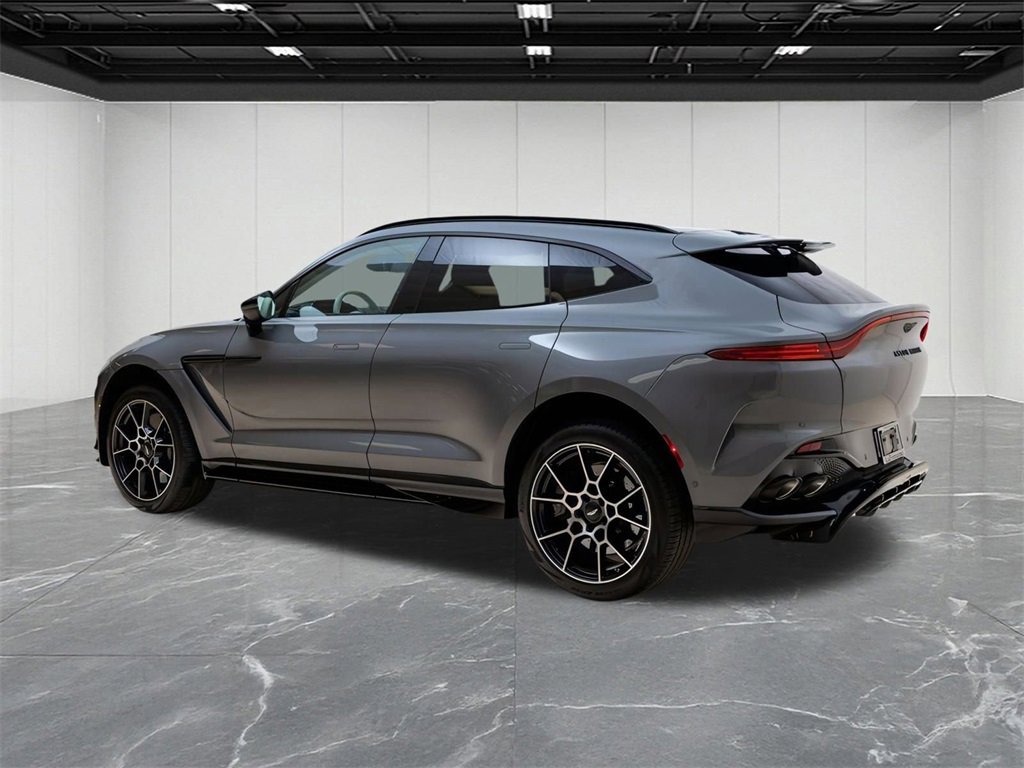 New 2025 Aston Martin DBX 707 image 6