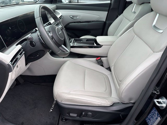 Used 2025 Hyundai Tucson Limited AWD/4WD image 20