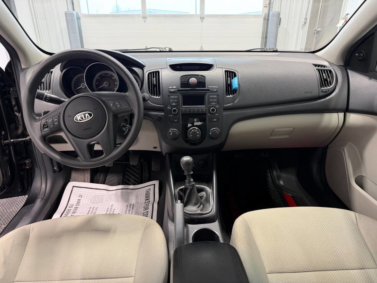 Used 2011 Kia Forte LX image 9