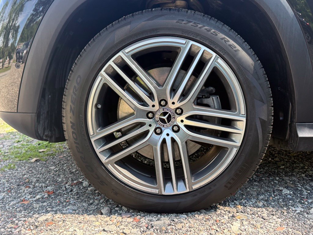 Used 2026 Mercedes-Benz GLS 450 4MATIC image 10