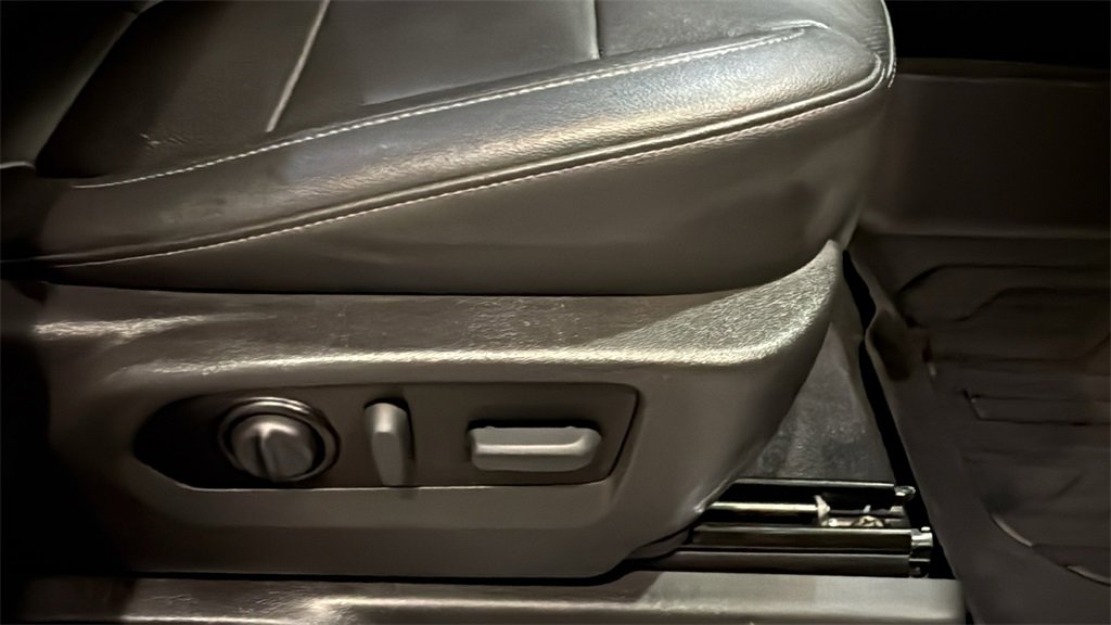 Used 2022 GMC Sierra 1500 SLT w/ SLT Premium Plus Package image 13