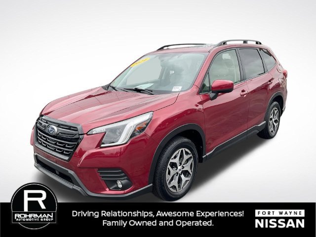 Used 2024 Subaru Forester Premium AWD/4WD image 1