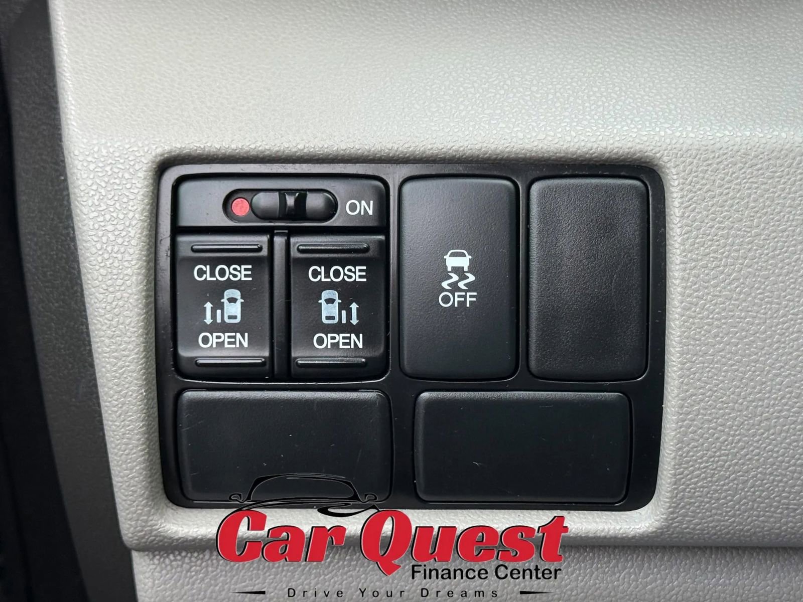 Used 2016 Honda Odyssey EX image 25