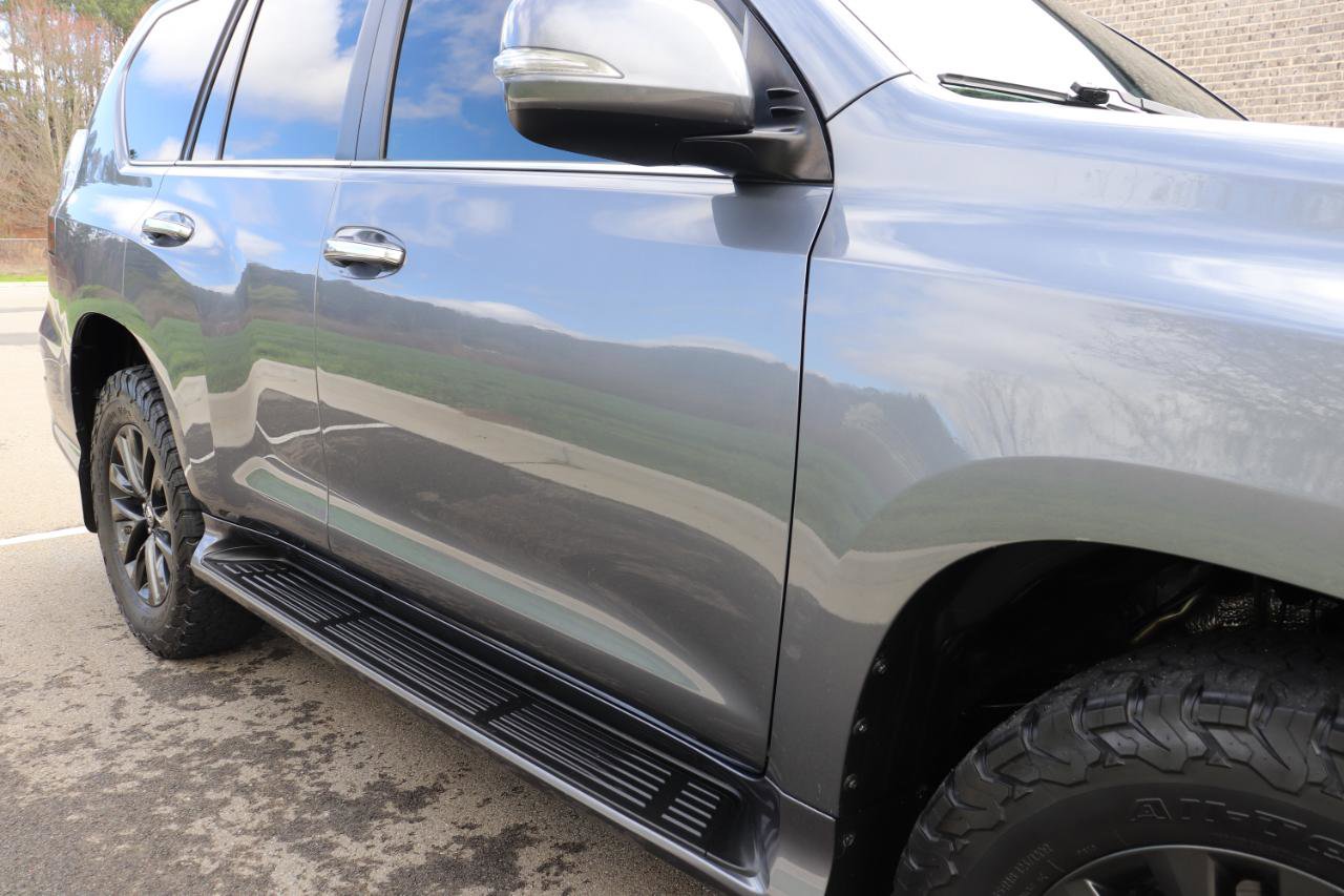 Used 2020 Lexus GX 460 Premium w/ Premium Package image 21