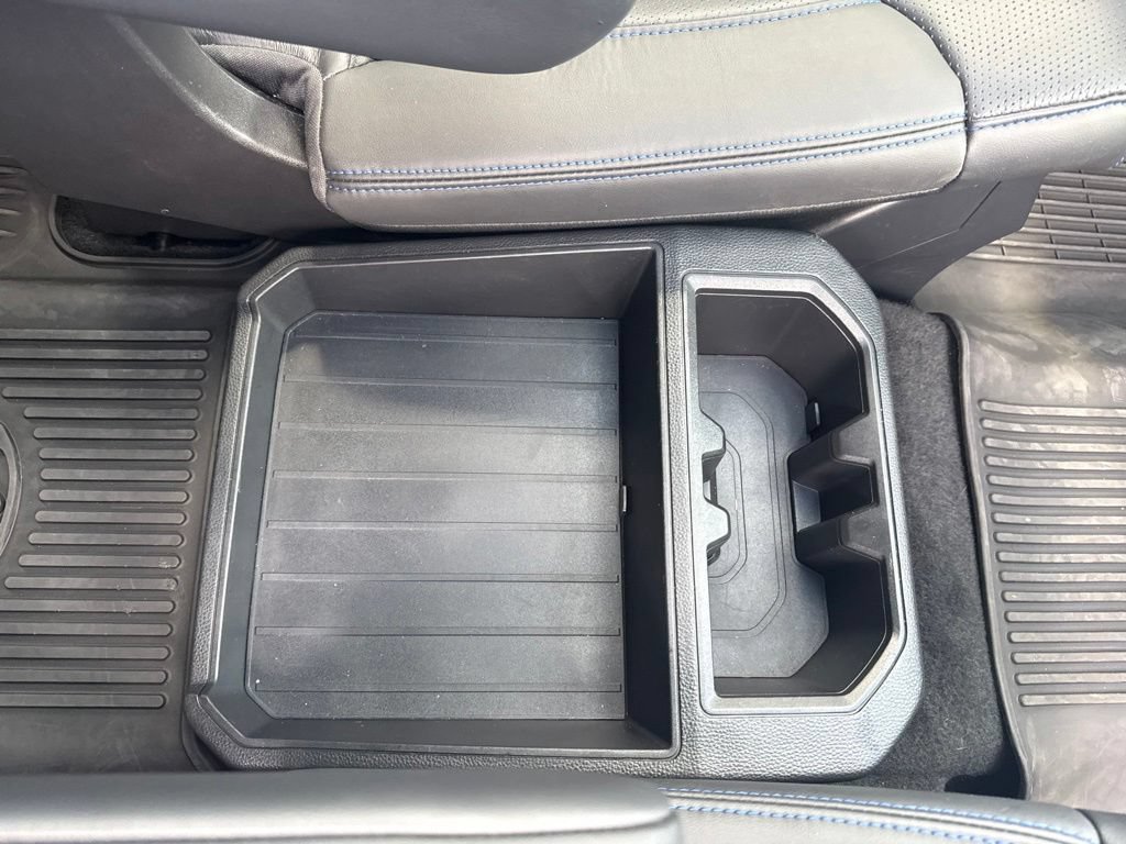 Used 2024 Toyota Sequoia Platinum AWD/4WD image 49