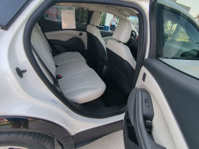Used 2023 Ford Mustang Mach-E Premium RWD image 17