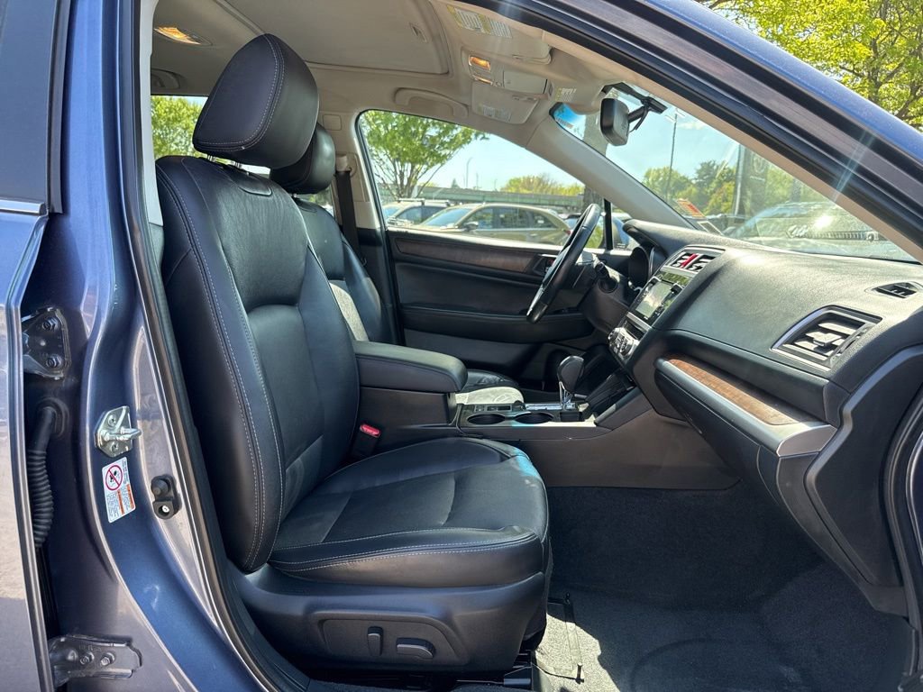 Used 2015 Subaru Outback 3.6R Limited AWD/4WD image 22