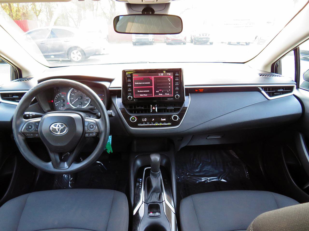 Used 2021 Toyota Corolla LE FWD image 22