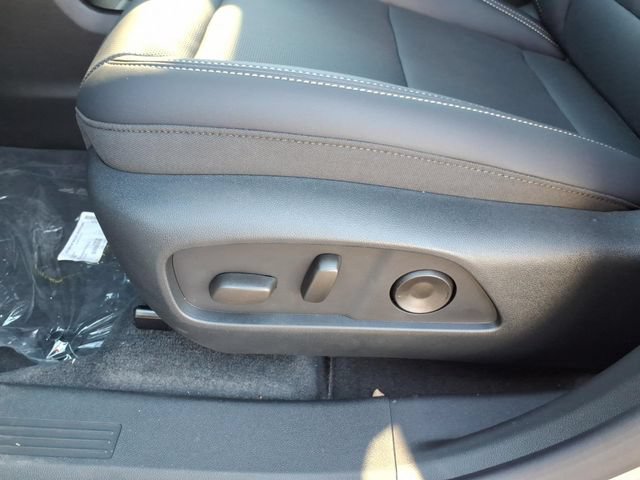 New 2027 GMC Terrain Elevation w/ Elevation Premium Package AWD/4WD image 14