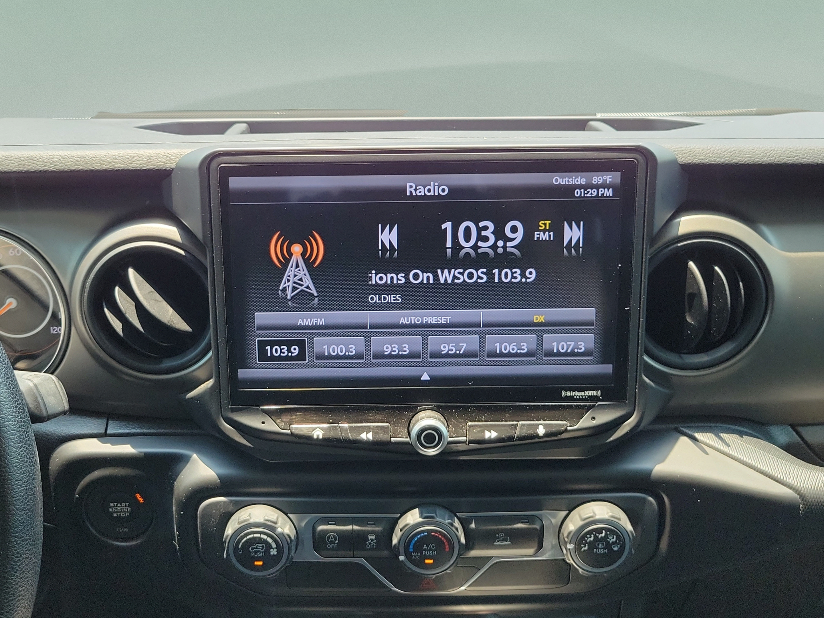 Used 2021 Jeep Wrangler Unlimited Sport AWD/4WD image 13