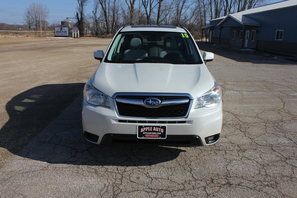 Used 2015 Subaru Forester 2.5i Premium w/ All-Weather Package AWD/4WD image 3