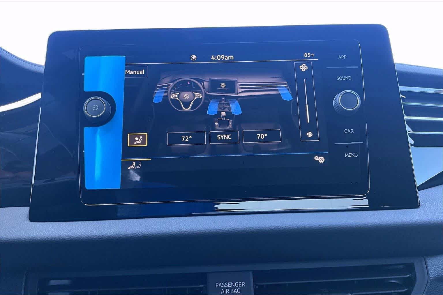 New 2027 Volkswagen Jetta SE FWD image 19
