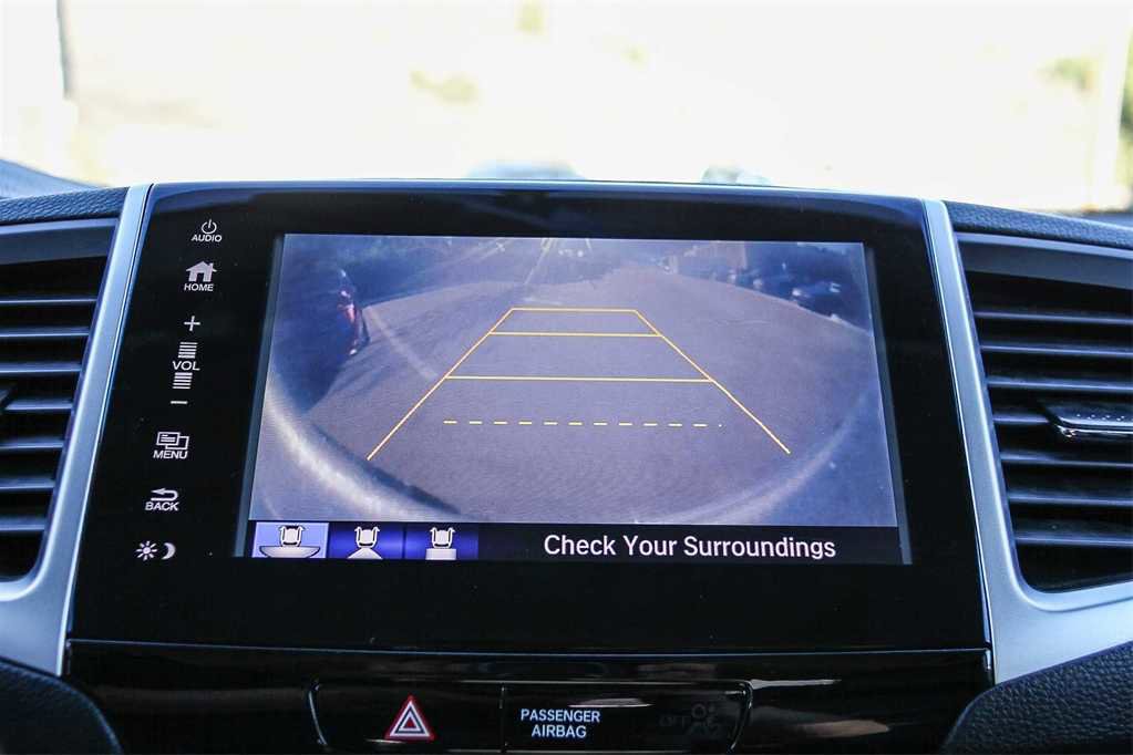 Used 2017 Honda Ridgeline RTL-T image 22