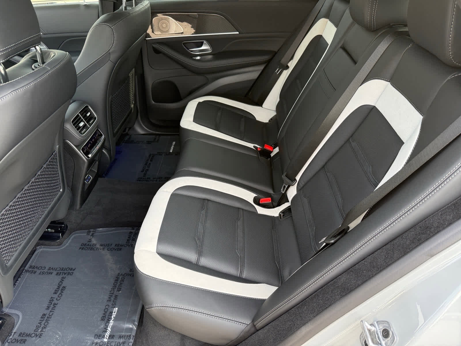 New 2026 Mercedes-Benz GLE 63 AMG S image 11