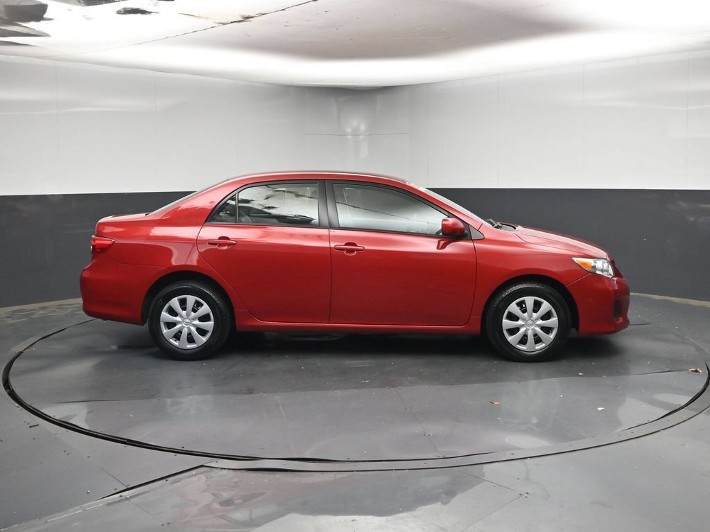Used 2011 Toyota Corolla LE FWD image 6