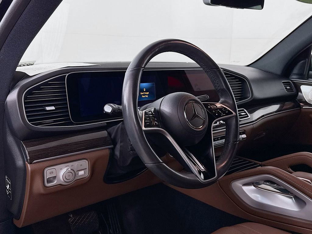 Used 2024 Mercedes-Benz GLE 350 4MATIC image 9