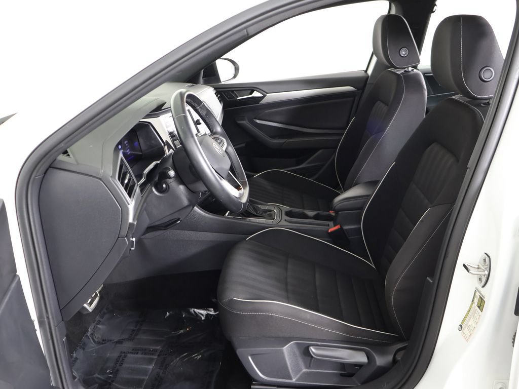 Used 2023 Volkswagen Jetta Sport FWD image 28
