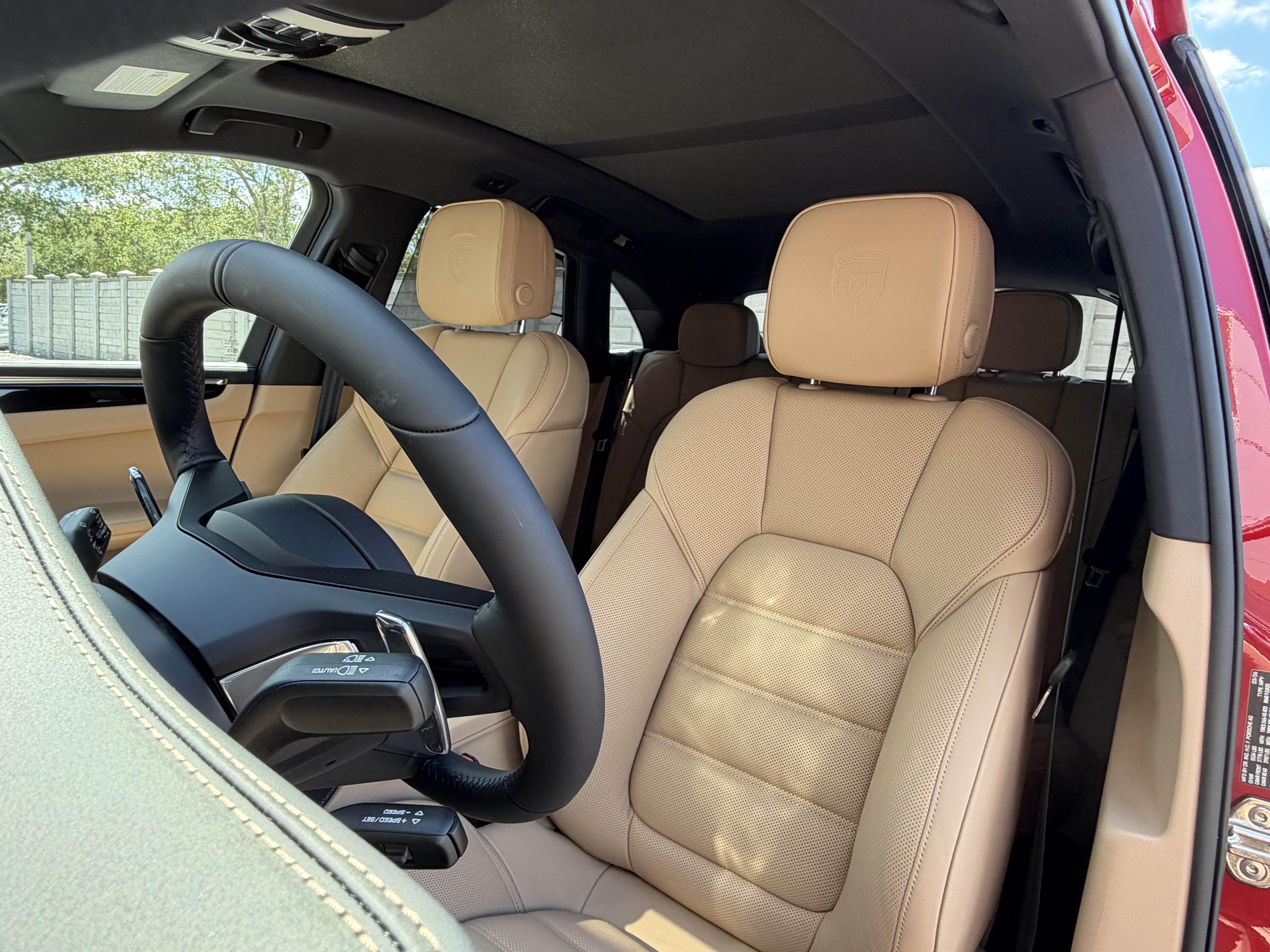 New 2026 Porsche Macan Turbo AWD/4WD image 5