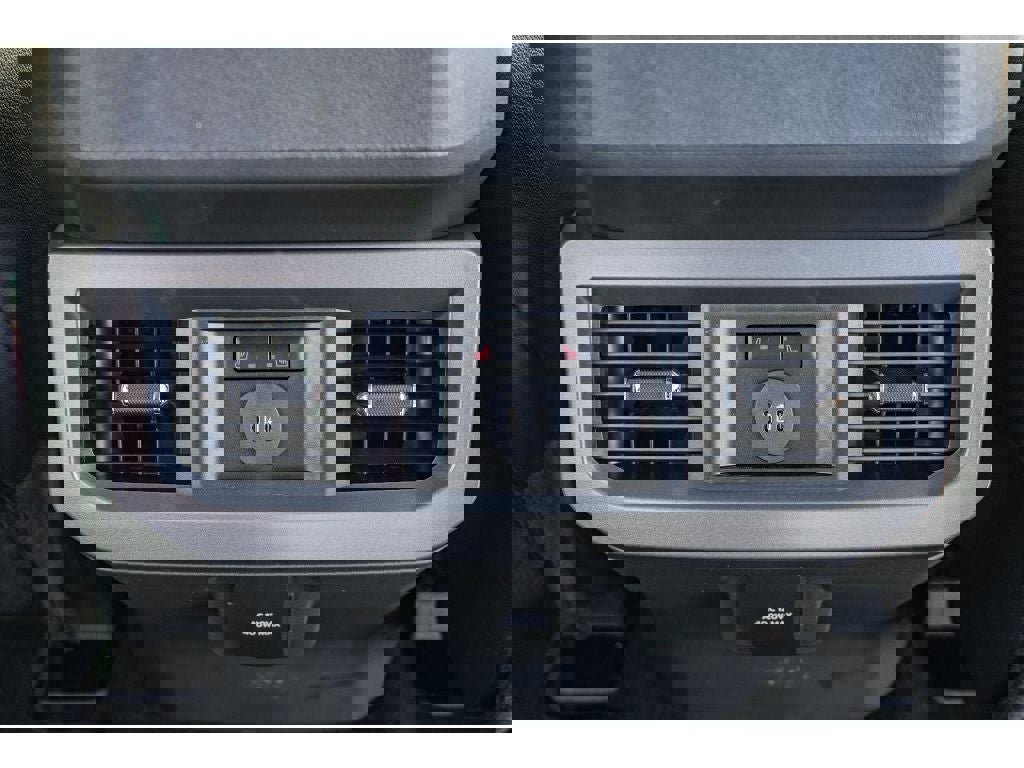 New 2026 Ford F250 Lariat image 29