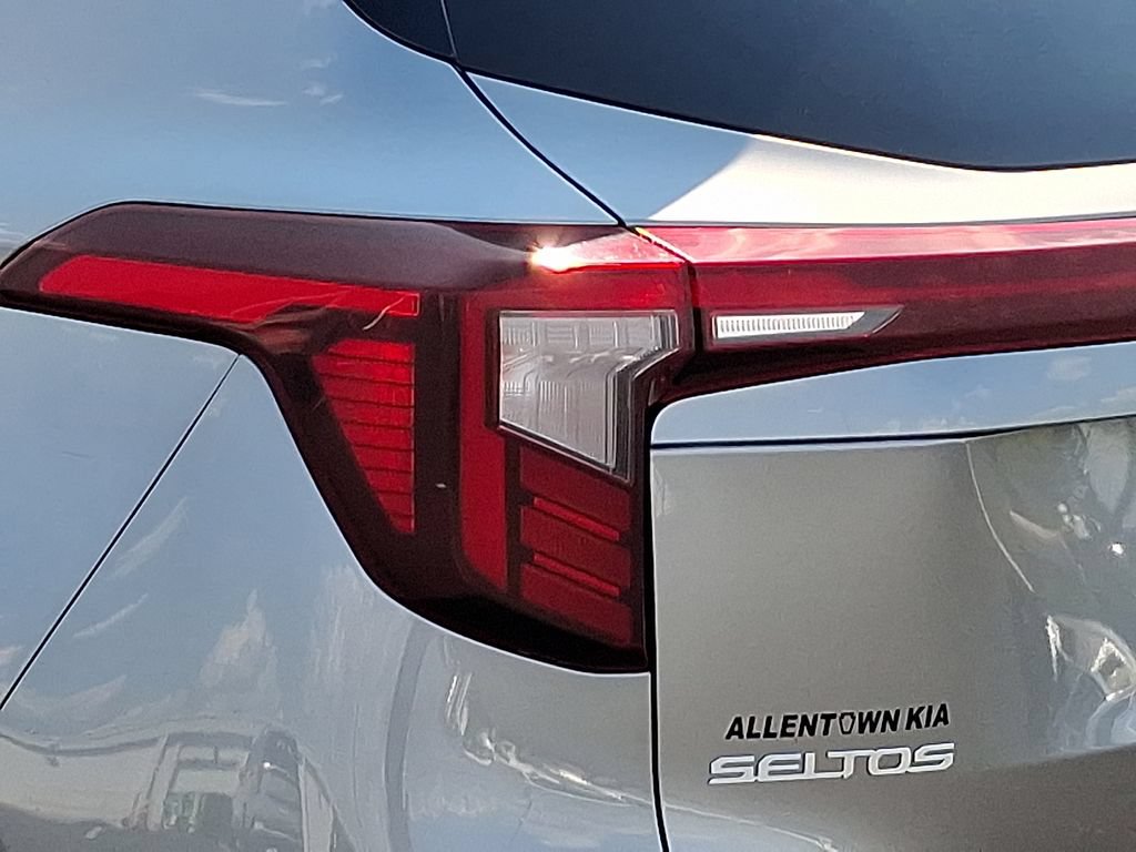 Certified 2024 Kia Seltos X-Line AWD/4WD image 10