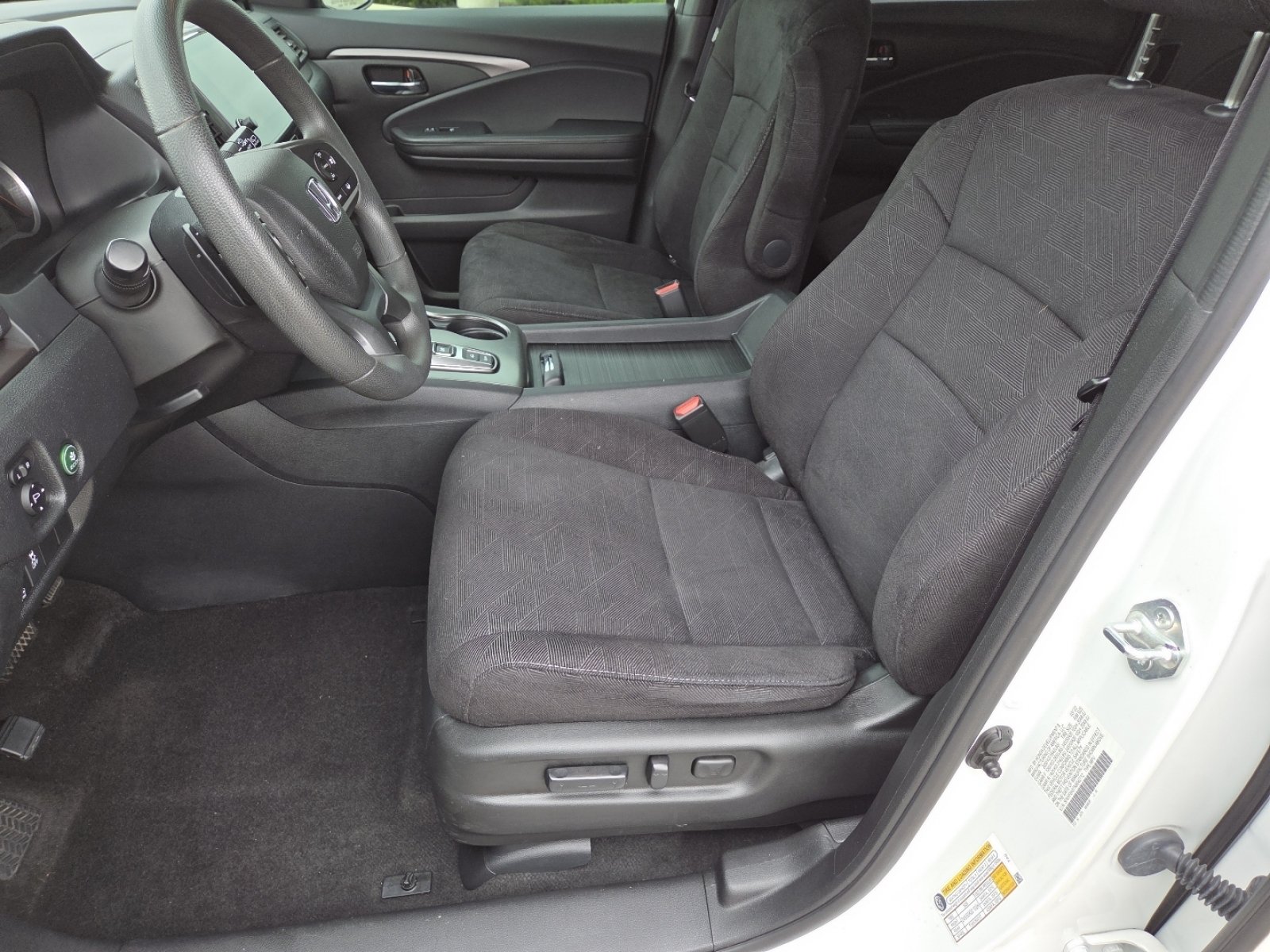 Used 2022 Honda Pilot Sport image 24