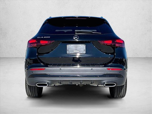 Used 2025 Mercedes-Benz GLA 250 image 4