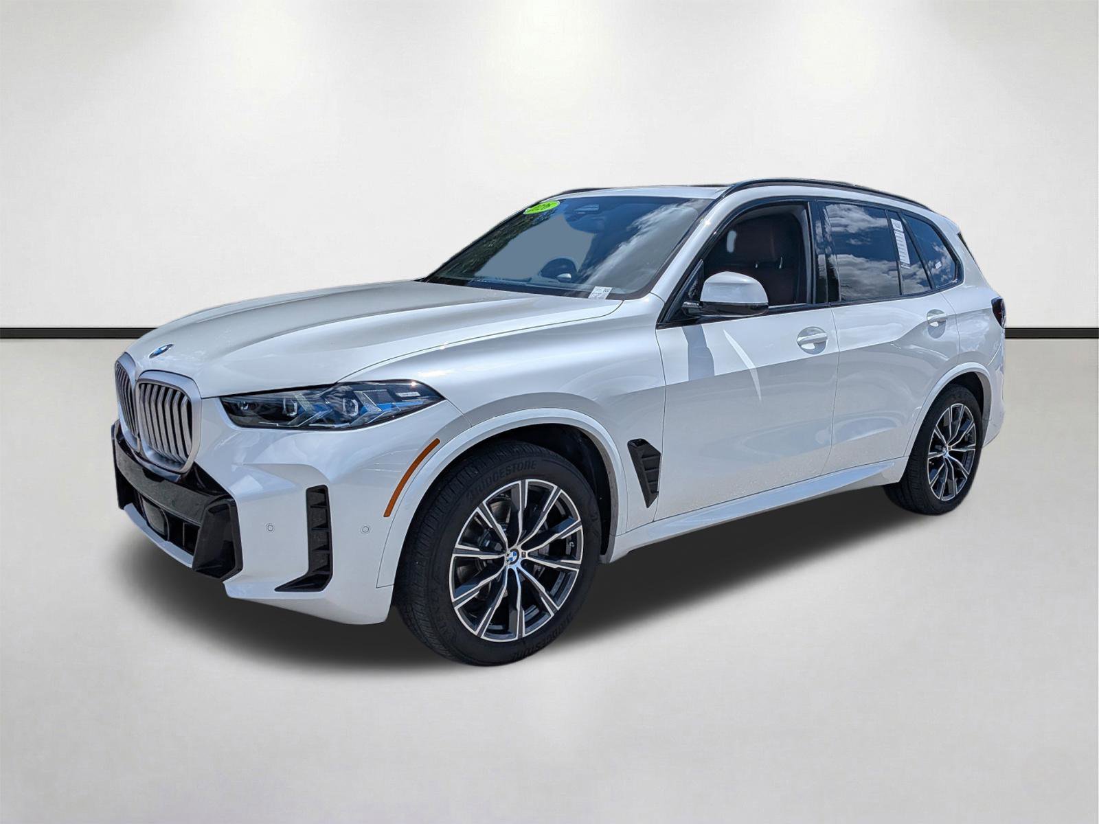 Used 2026 BMW X5 xDrive40i w/ M Sport Package AWD/4WD image 8