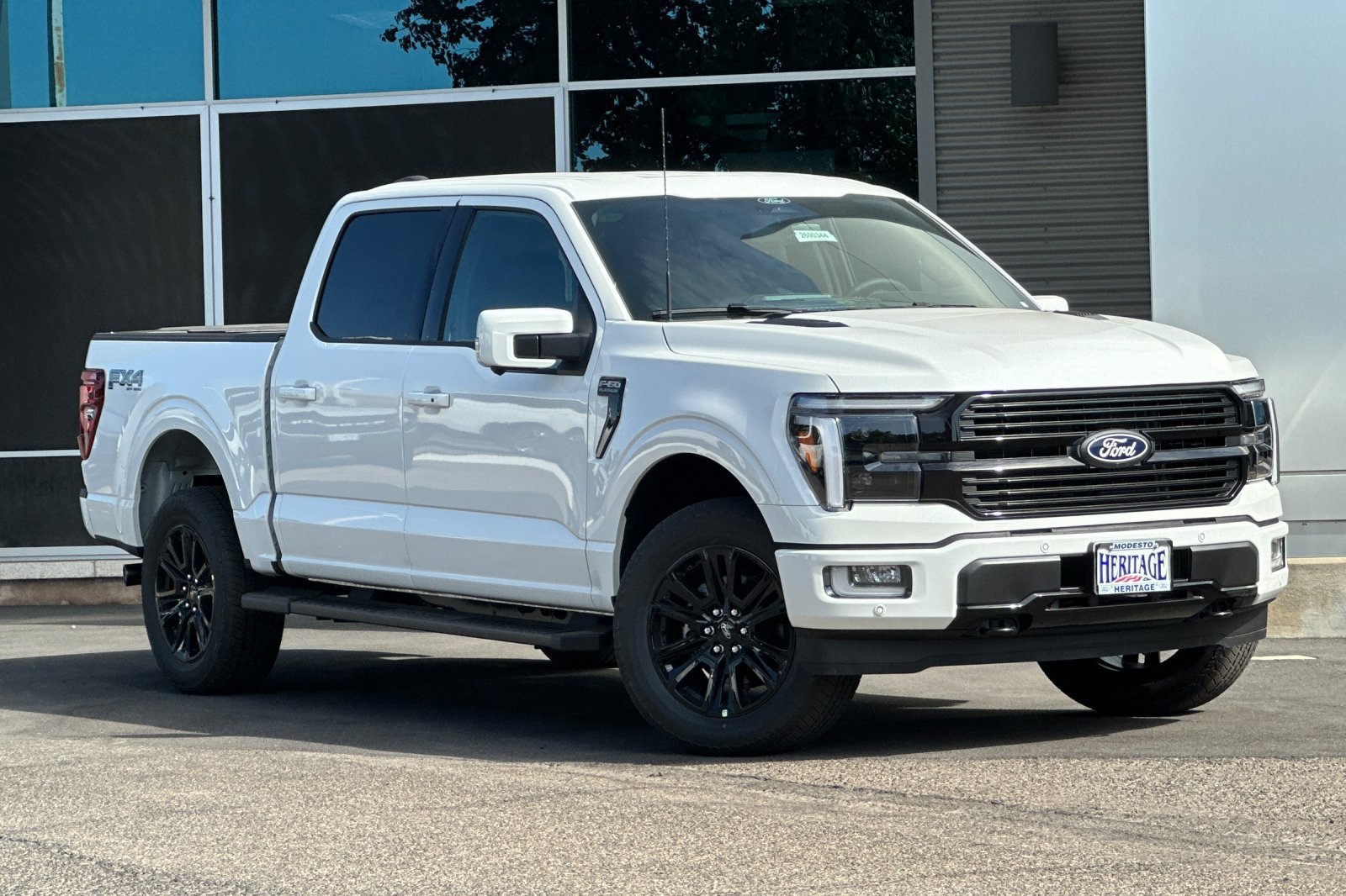 New 2026 Ford F150 Platinum w/ FX4 Off-Road Package