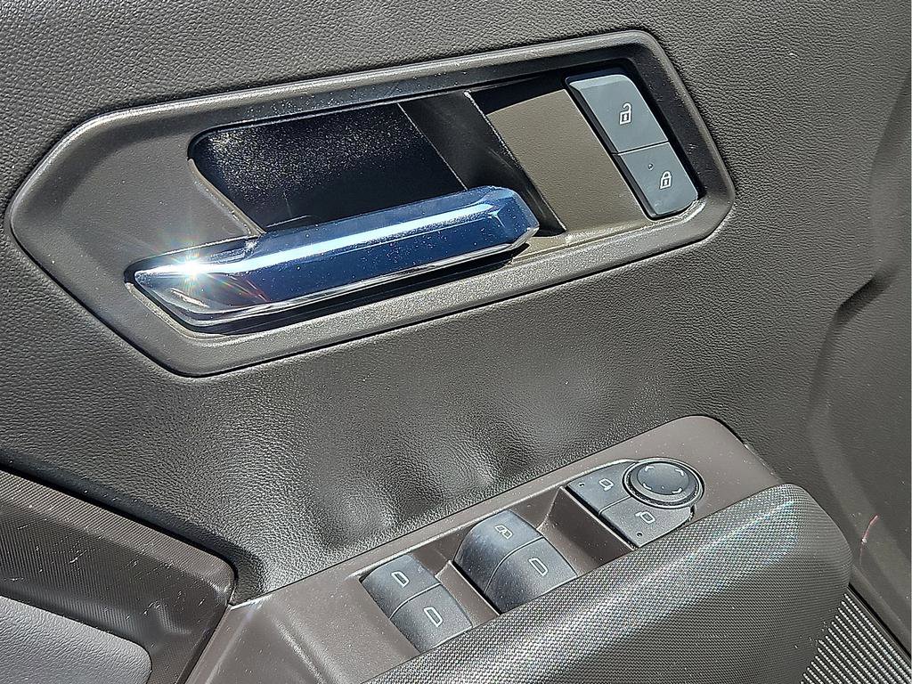 Used 2024 Chevrolet Colorado LT w/ LT Convenience Package RWD image 10