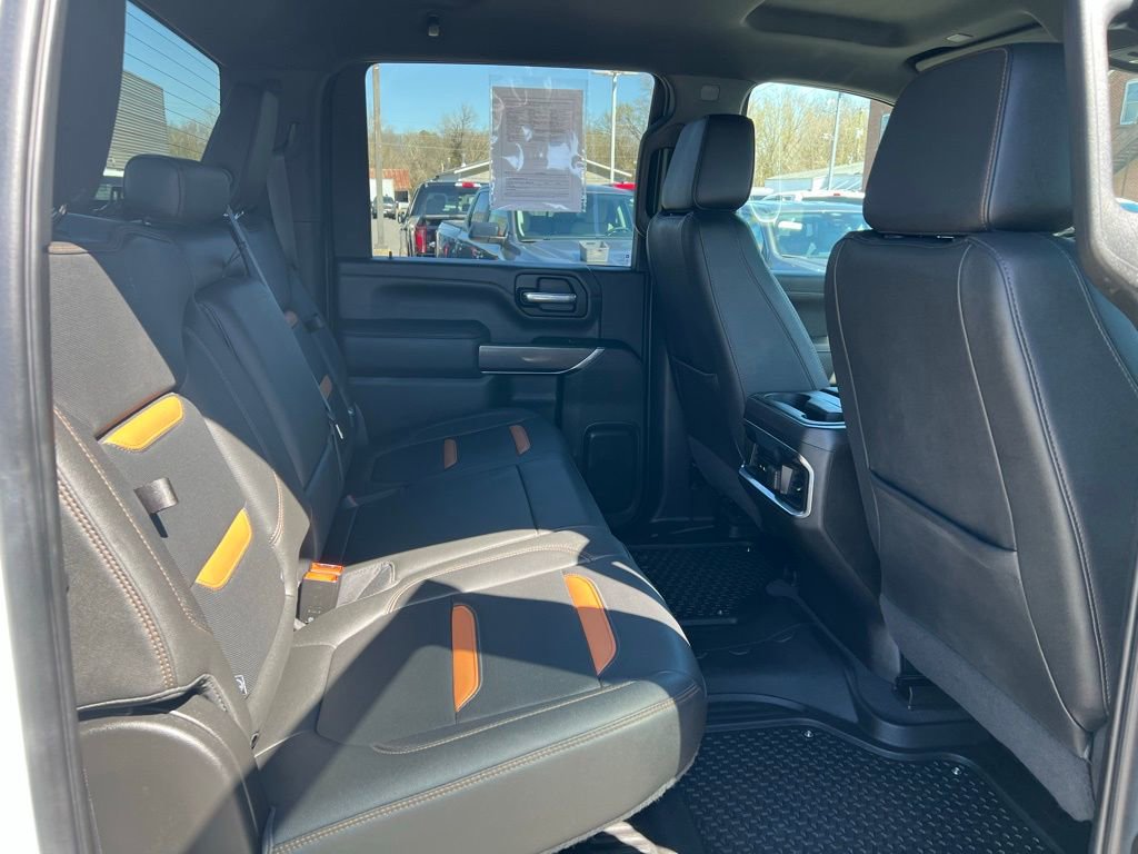 Used 2022 GMC Sierra 2500 AT4 image 17