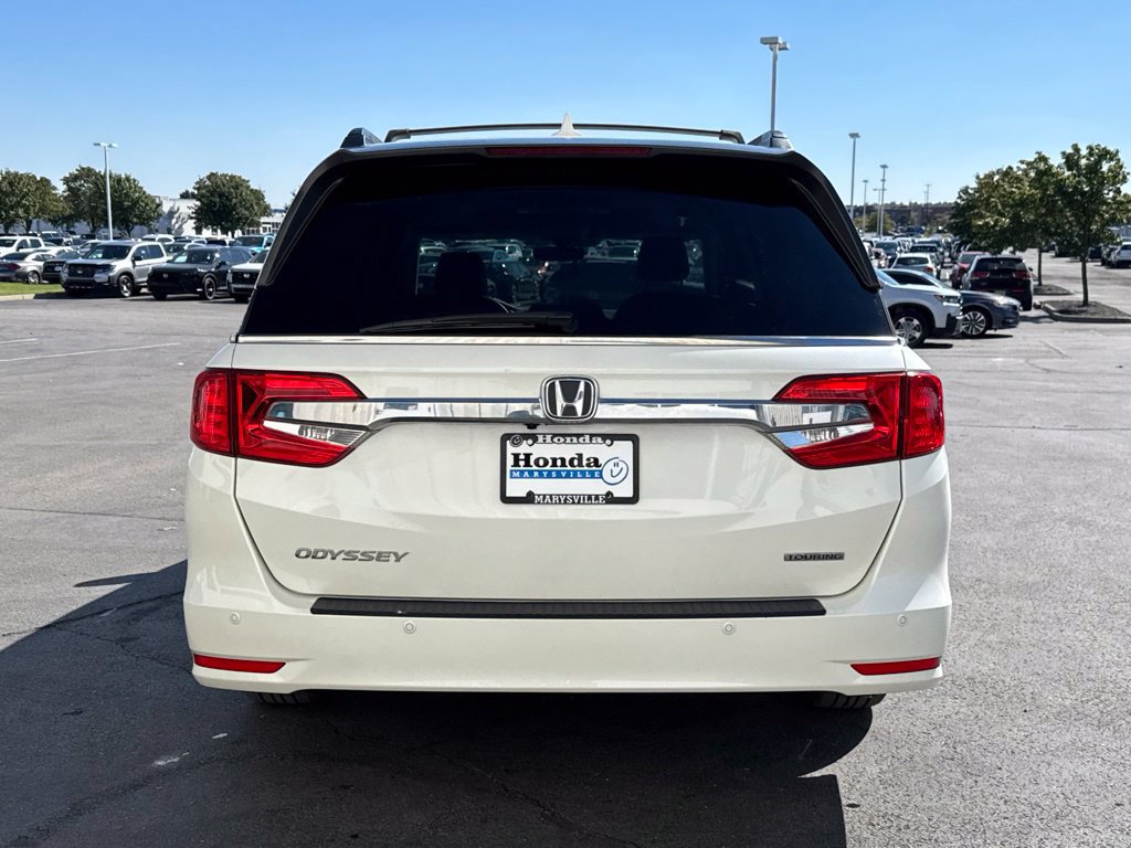 Used 2018 Honda Odyssey Touring image 6