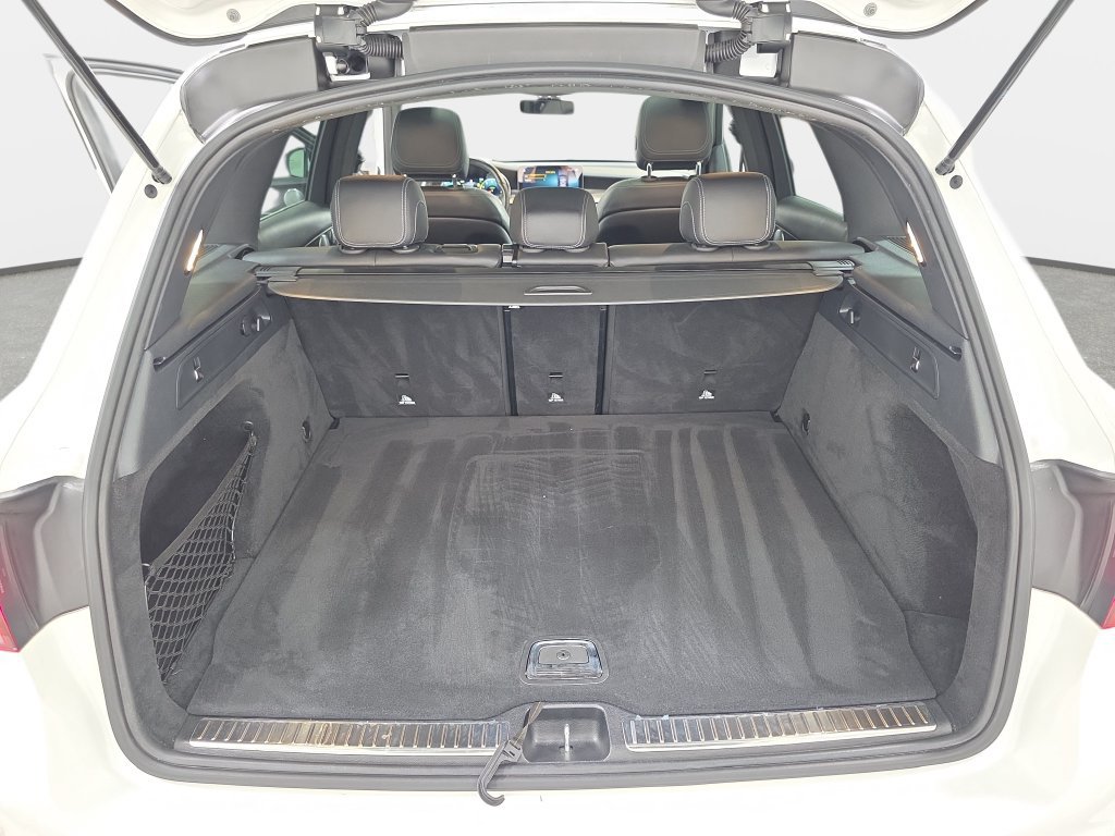 Used 2020 Mercedes-Benz GLC 300 4MATIC image 35
