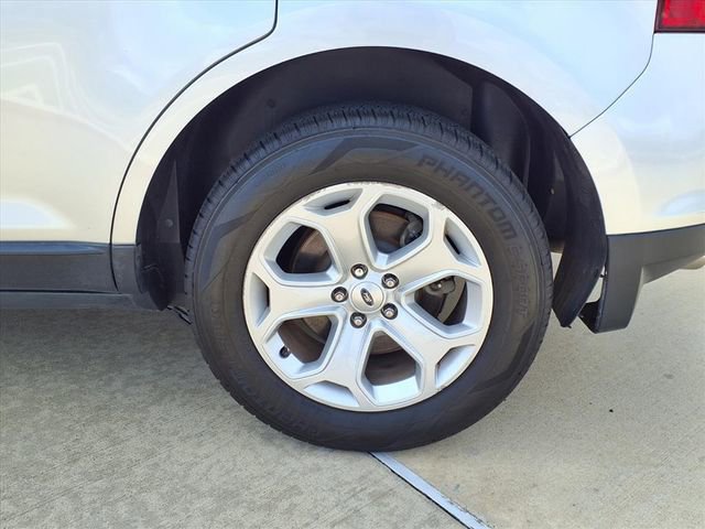 Used 2014 Ford Edge SEL w/ Equipment Group 205A image 7