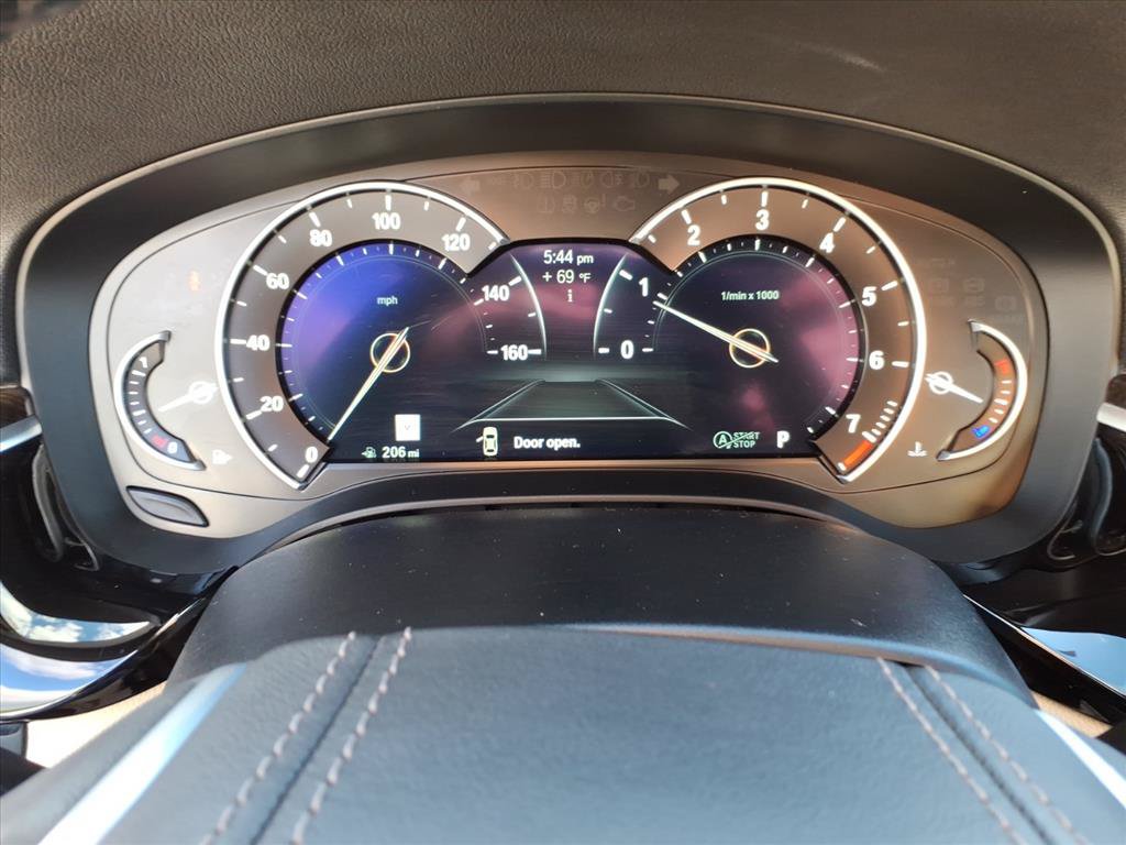 Used 2019 BMW 530i w/ Convenience Package RWD image 26