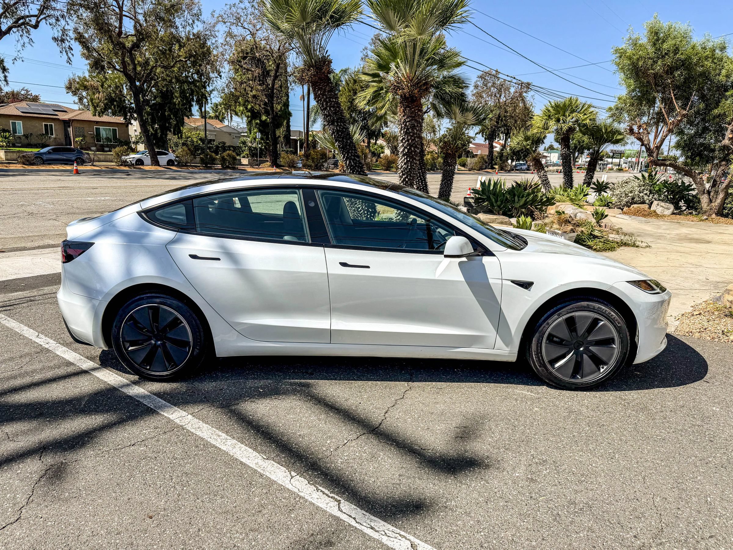 Used 2025 Tesla Model 3 Long Range RWD image 16