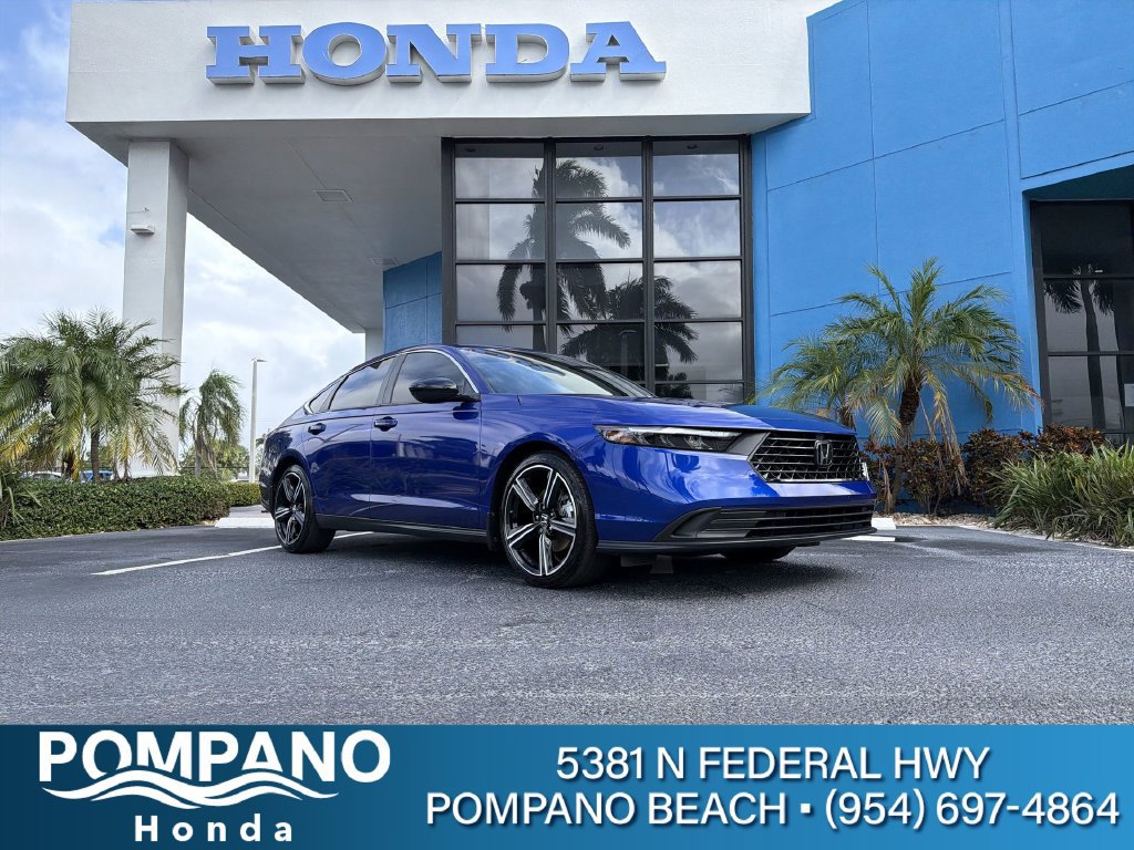 Used 2025 Honda Accord Sport image 1
