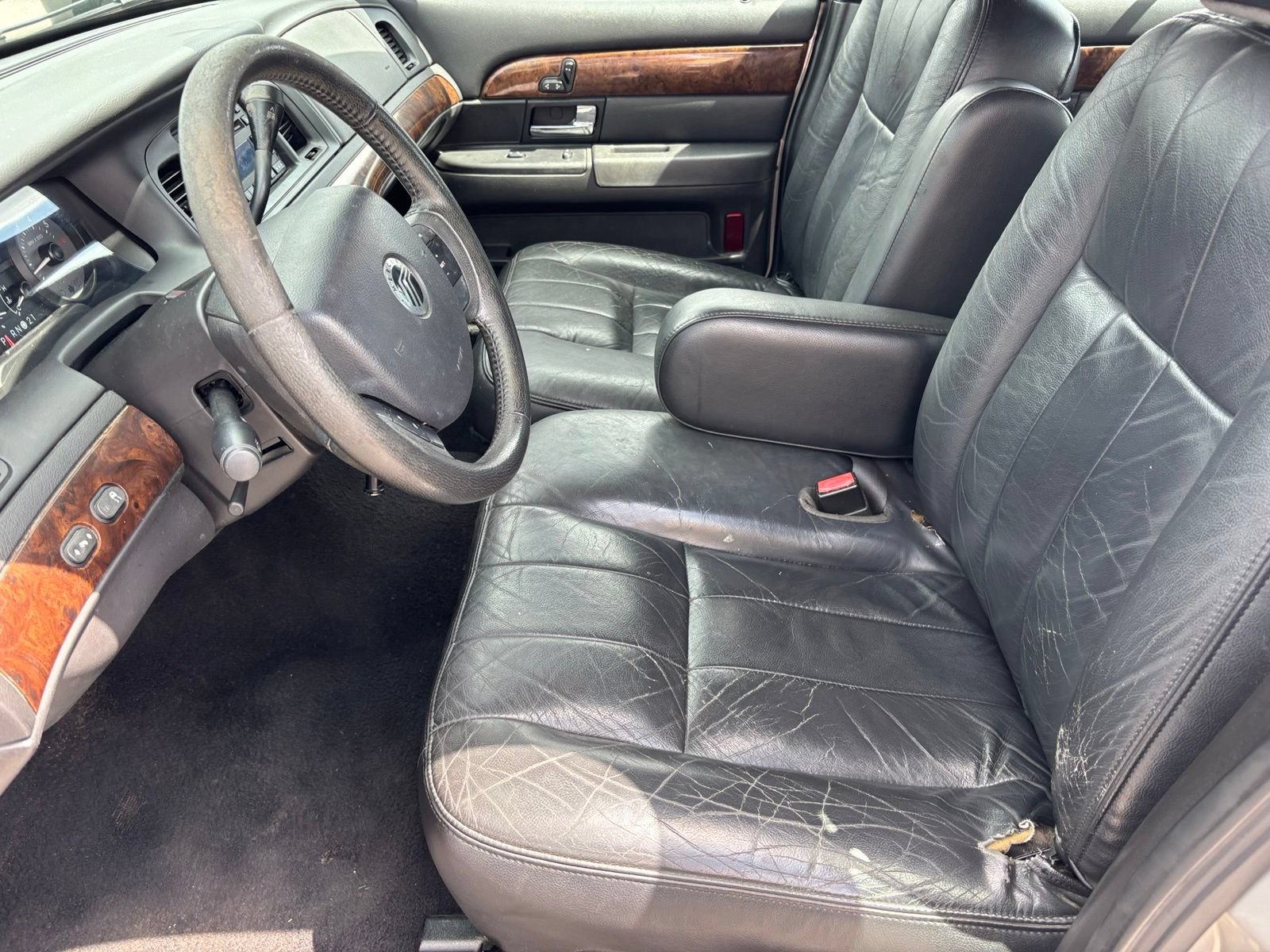 Used 2008 Mercury Grand Marquis LS RWD image 14