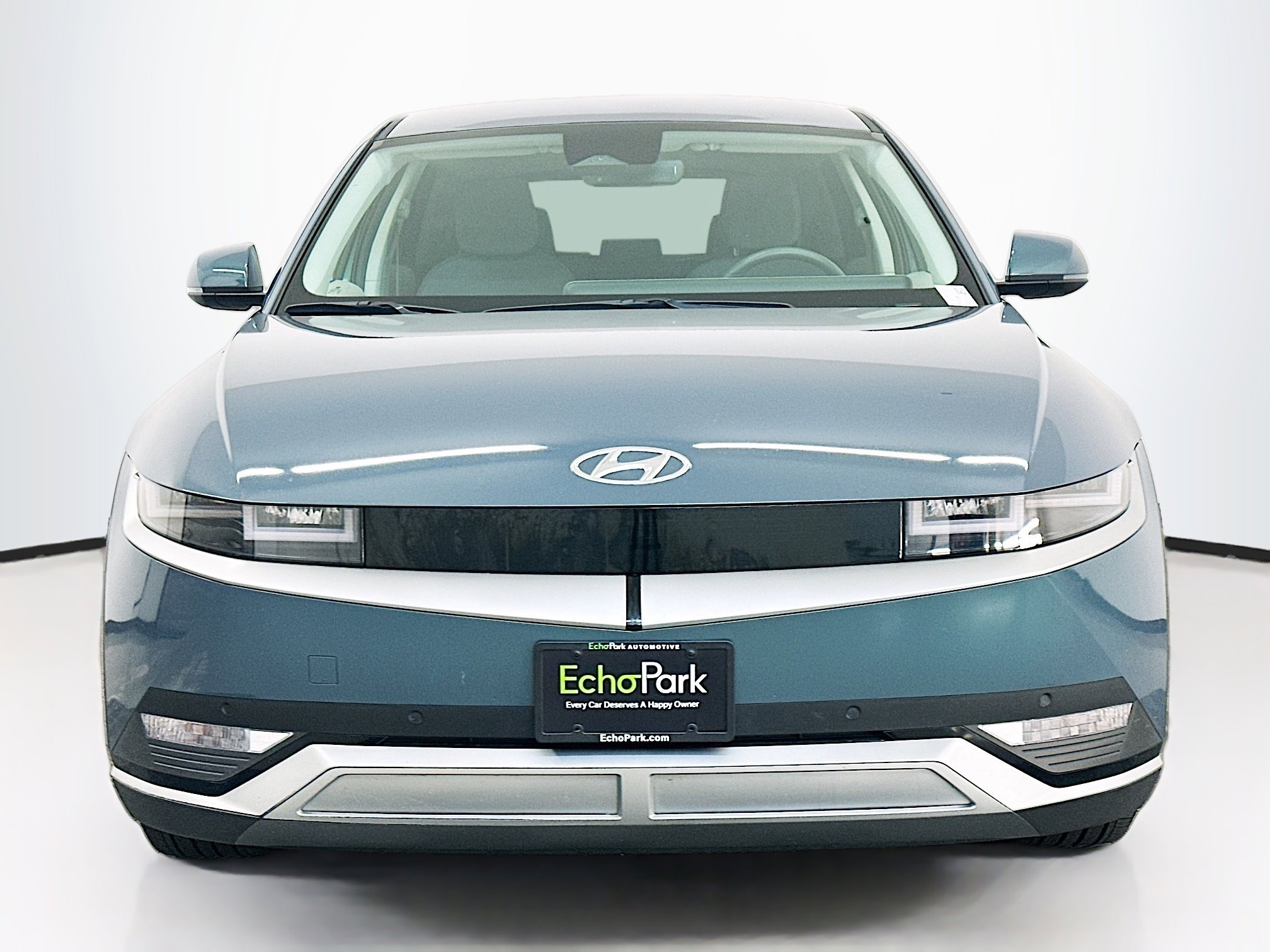 Used 2024 Hyundai Ioniq 5 SEL image 2