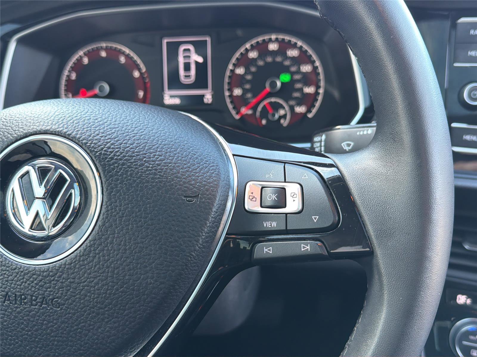 Used 2020 Volkswagen Jetta SE w/ SE Cold Weather Package image 23