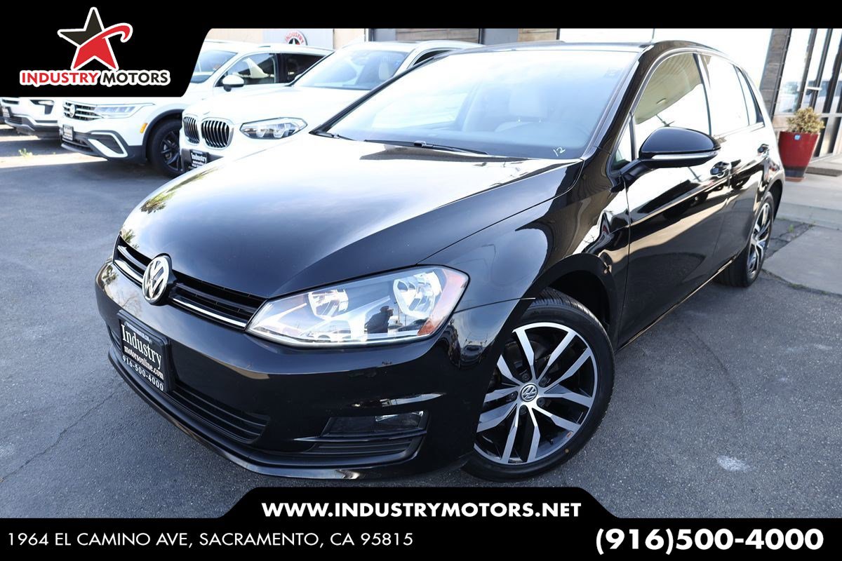 Used 2016 Volkswagen Golf SE FWD image 1