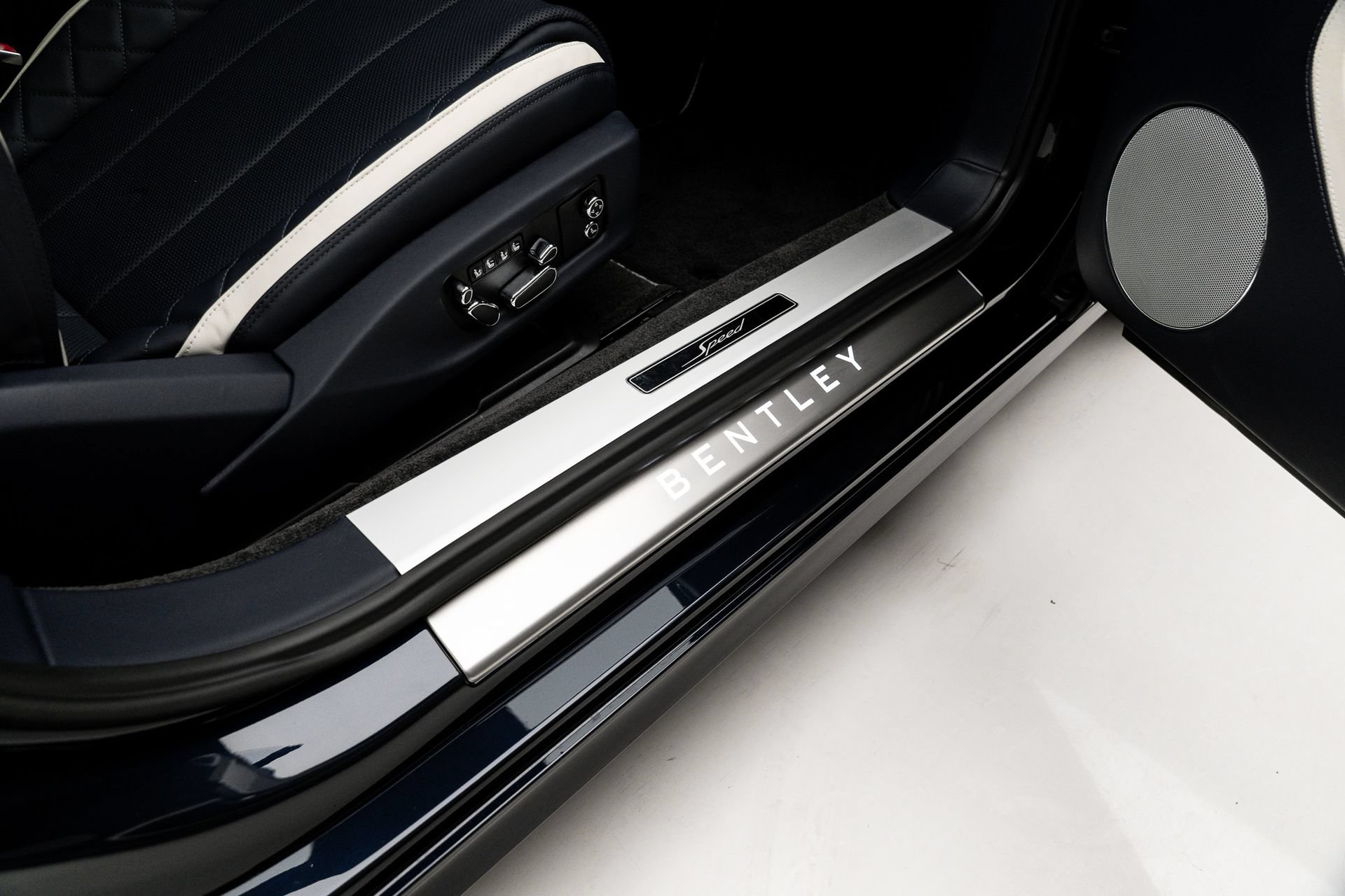 Used 2023 Bentley Continental GT Speed AWD/4WD image 53