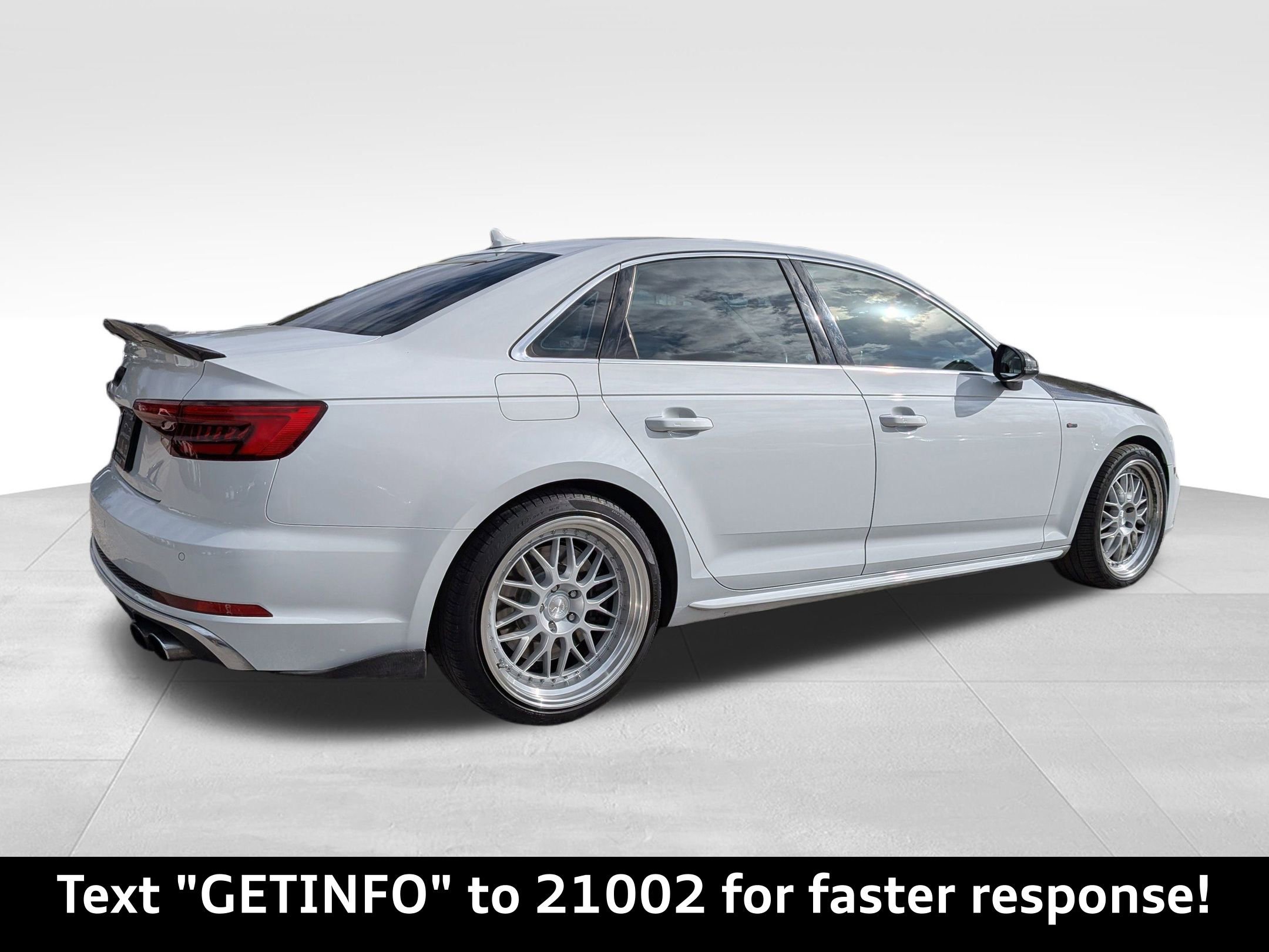 Used 2018 Audi S4 Premium Plus w/ Navigation Package image 3