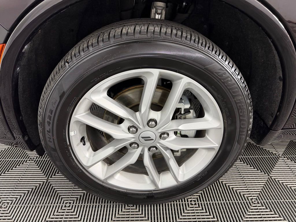 Used 2025 Dodge Durango GT image 11