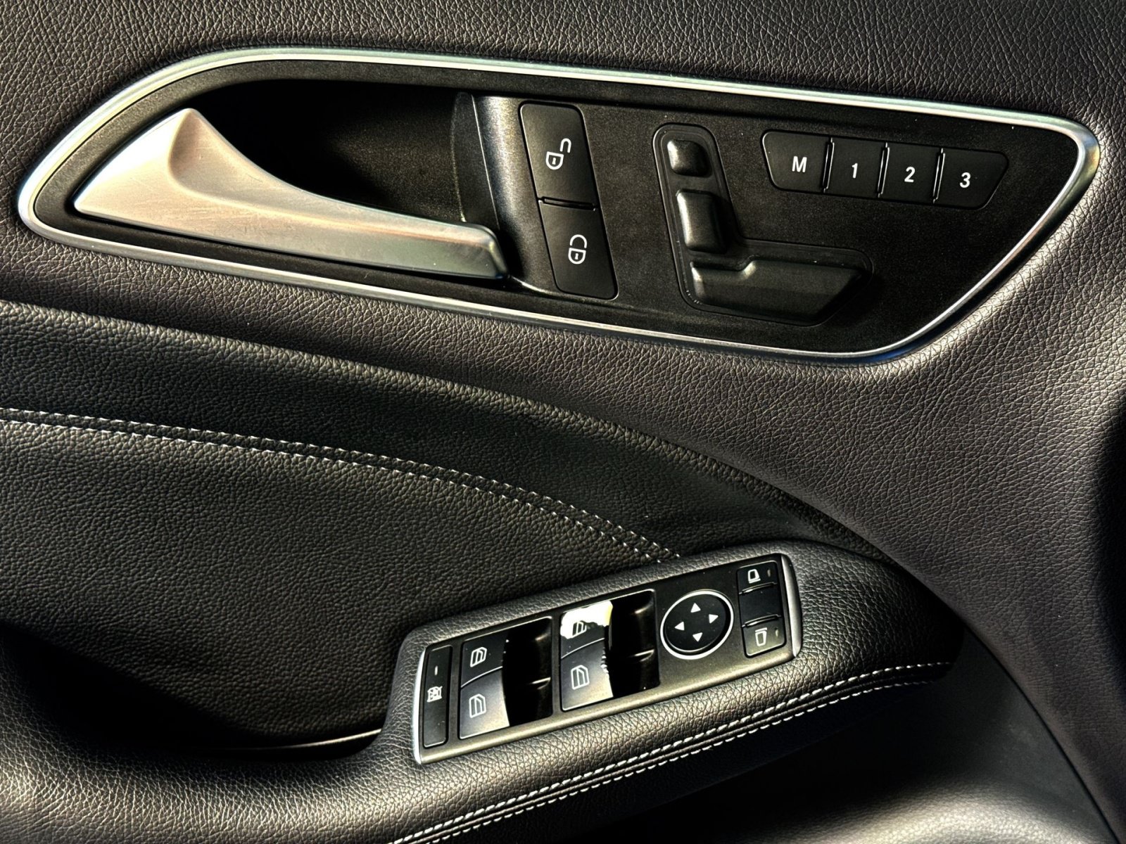 Used 2014 Mercedes-Benz B 250e image 15