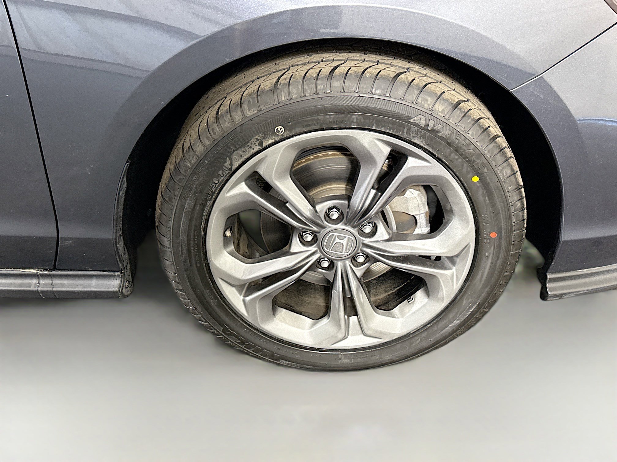 Used 2023 Honda Accord EX image 32