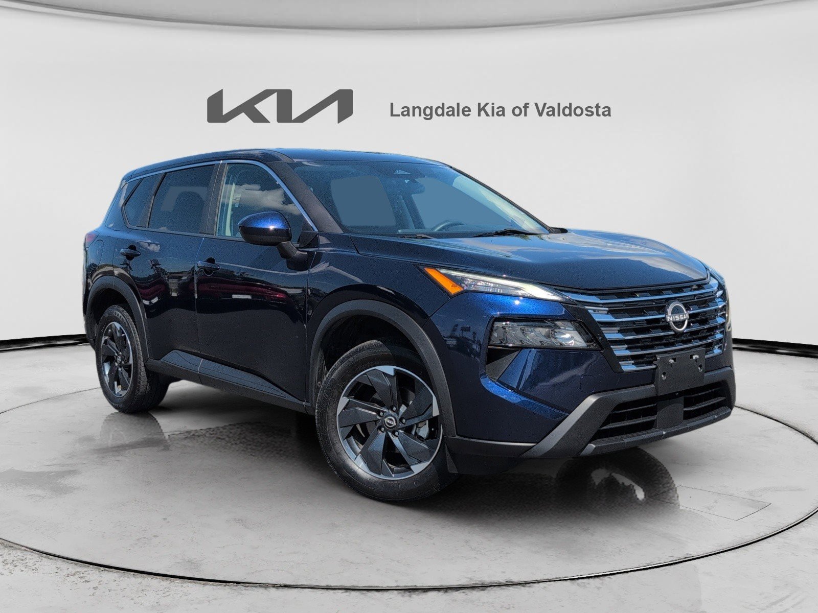 Used 2024 Nissan Rogue SV