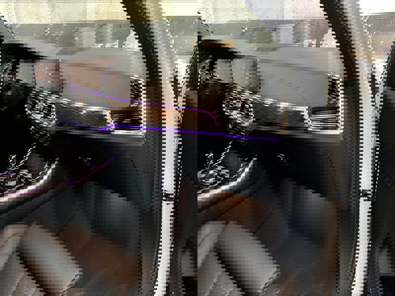 Used 2023 BMW X5 xDrive40i w/ Parking Assistance Package image 17